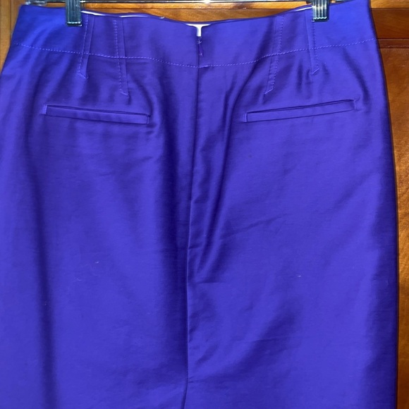 JCrew royal purple, classic no. 2 pencil skirt; back zip, Sz 6; style 59369 - Picture 3 of 9